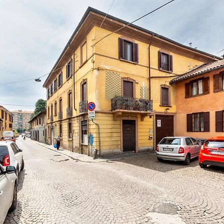 Affori Cosy Apartment Milano Exteriör bild